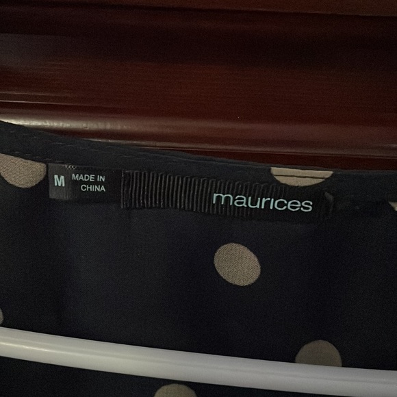 Womens top - Picture 2 of 3